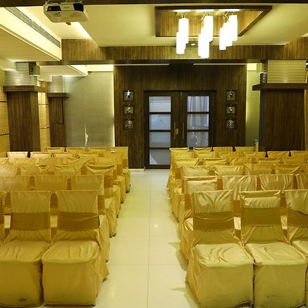 Hotel Alka Residency Thane Eksteriør bilde