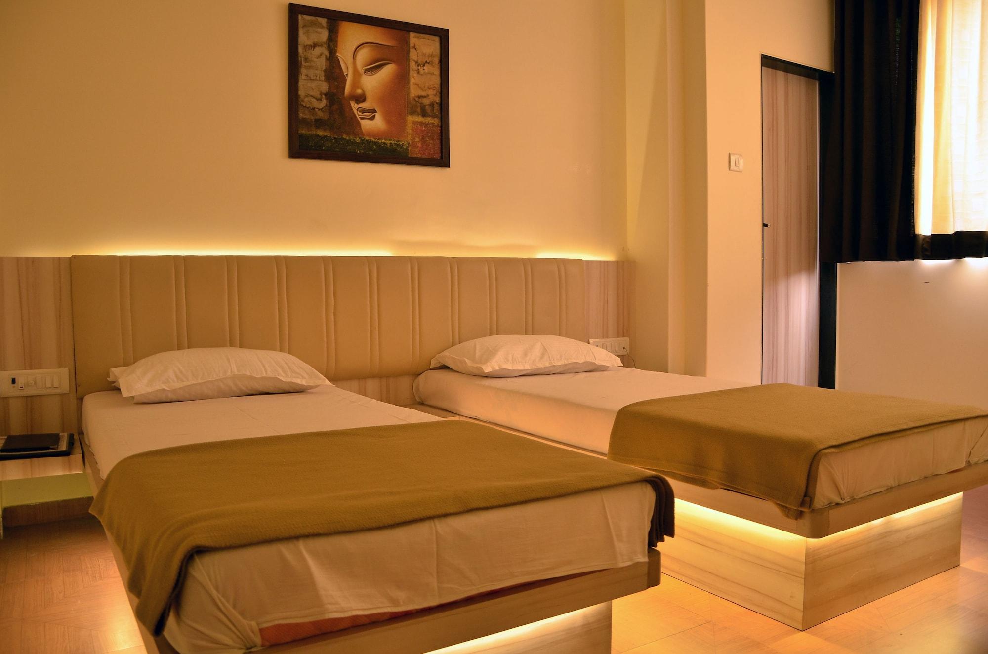 Hotel Alka Residency Thane Eksteriør bilde